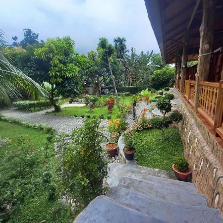 Sahnan Guest House Bukit Lawang Eksteriør billede